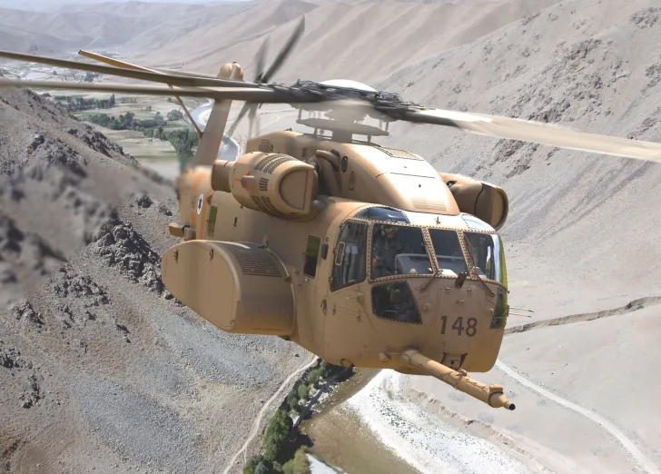illustrations of the helicopter by Lockheed Martin–Sikorsky
