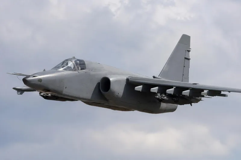 Sukhoi Su-25